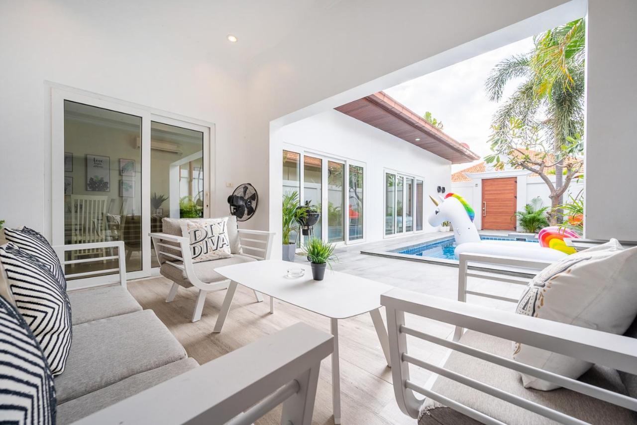 Majestic Residence Pool Villas 2 Bedrooms Private Beach Pattaya Ngoại thất bức ảnh