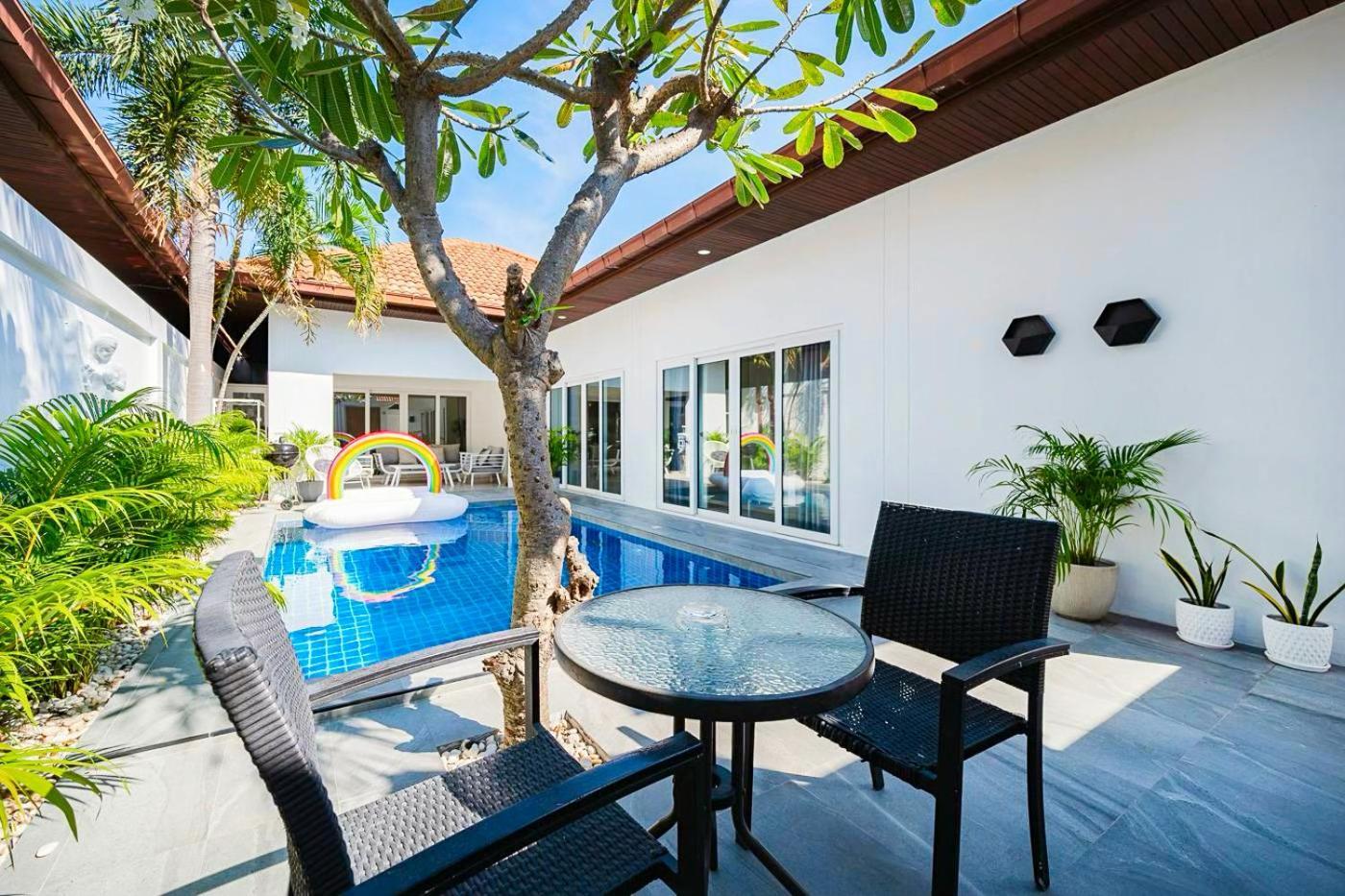 Majestic Residence Pool Villas 2 Bedrooms Private Beach Pattaya Ngoại thất bức ảnh